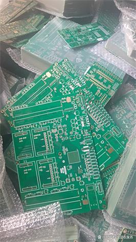 镇江工厂积压库存废旧淘汰各种电子元器件 电路板 镀金底板回收