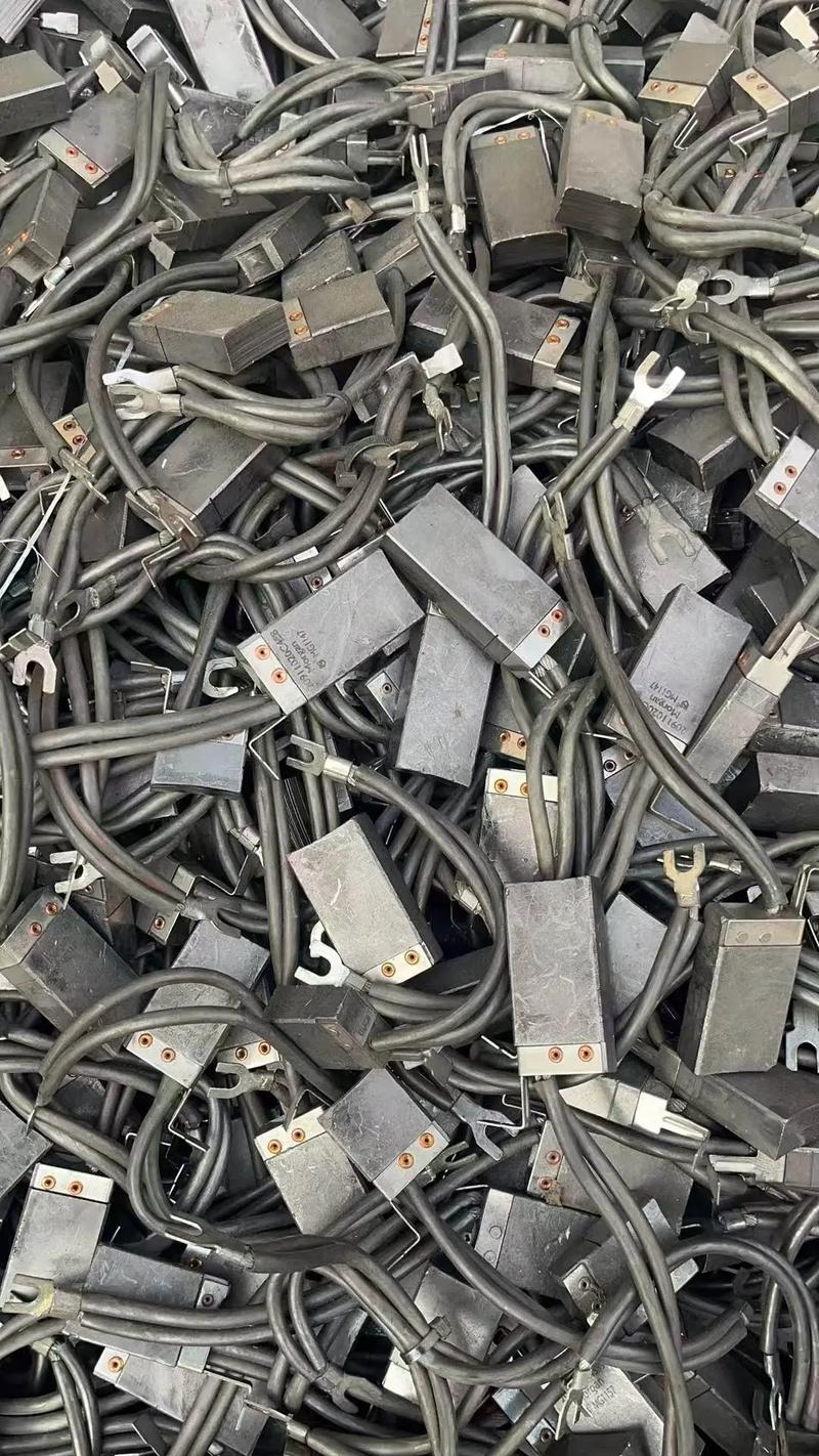 电子产品 #电子元器件 #数码科技 #高价回收 #回收 我 - 抖音